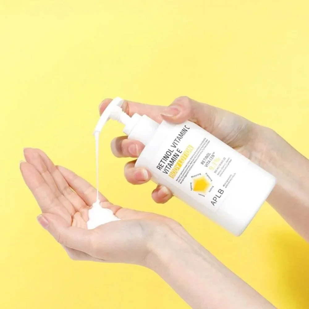 Retinol Vitamin C Vitamin E Body Lotion [300ml] - Image 3