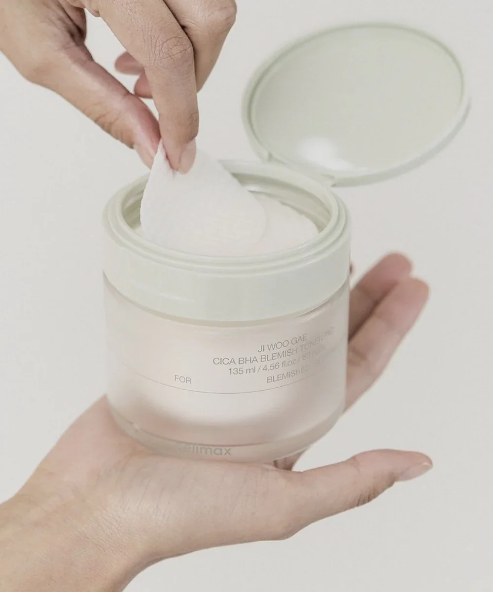 JIWOOGAE Cica BHA Blemish Toner Pad [60 Pads] - Image 2