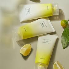 Green Tangerine Vita C Cleansing Foam [150ml] - Image 4
