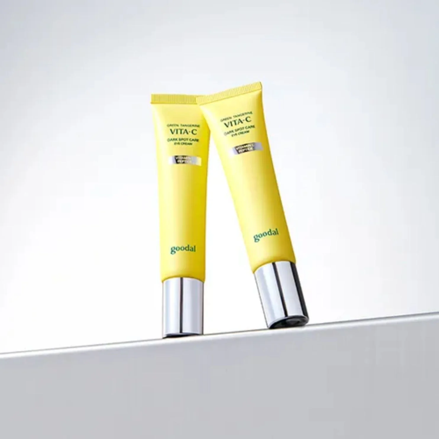 Green Tangerine Vita C Dark Spot Care Eye Cream [30ml] - Image 4