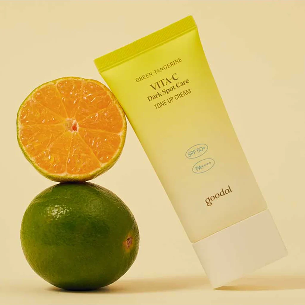 Green Tangerine Vita C Dark Spot Tone Up Cream [50ml] - Image 4