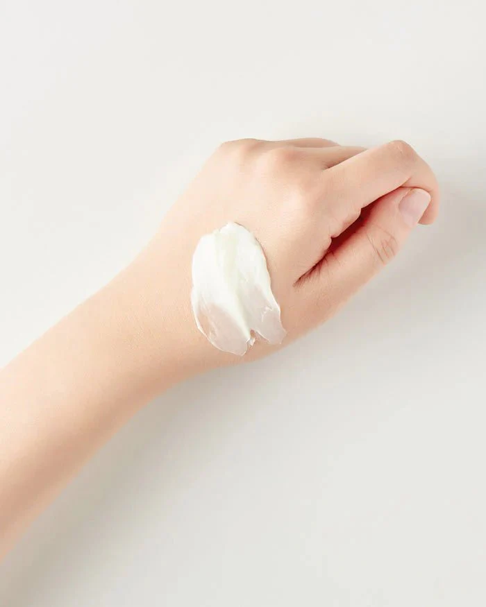 Seven Layer Ceramide Serum [50ml]  - Image 3