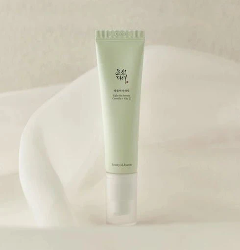 Light On Serum Centella + Vita C [30ml]  - Image 3