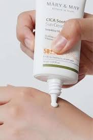 [Mary&May] CICA Soothing Sun Cream [50ml] - Image 3