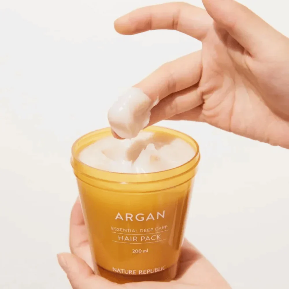 Argan Essential Moisture Repairing Hair Mask [200ml] - Image 2