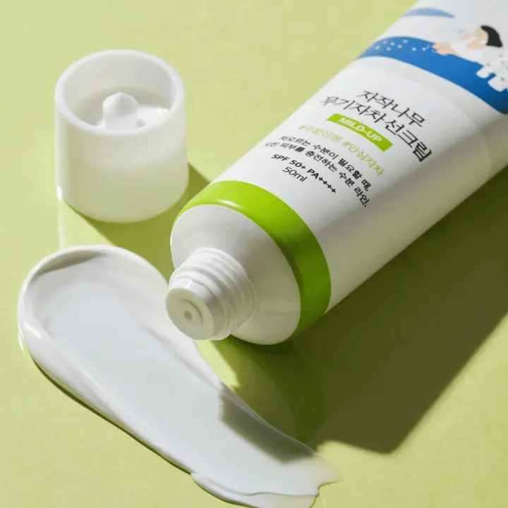 Birch Juice Moisturizing Mild Up Sunscreen [50ml] - Image 4