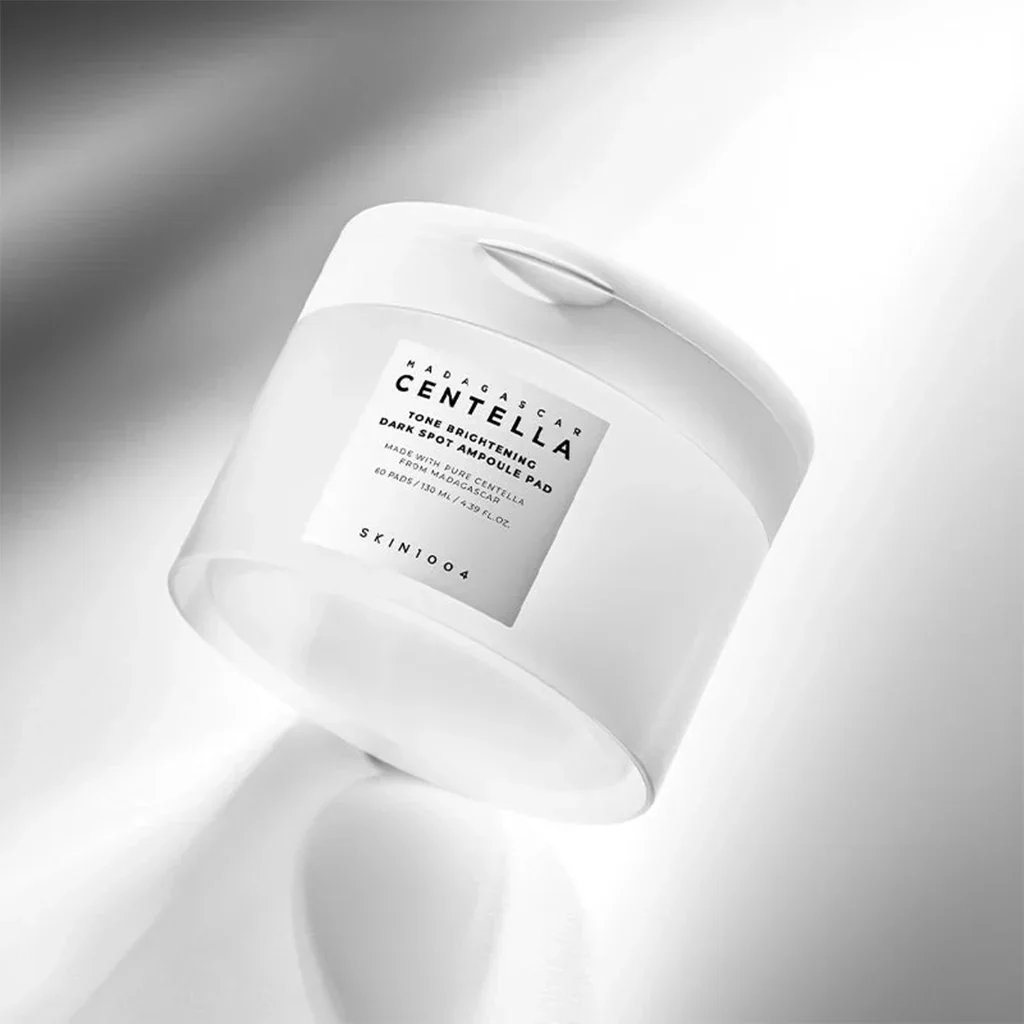 Madagascar Centella Tone Brightening Dark Spot Ampoule Pad [60 Pads] - Image 4